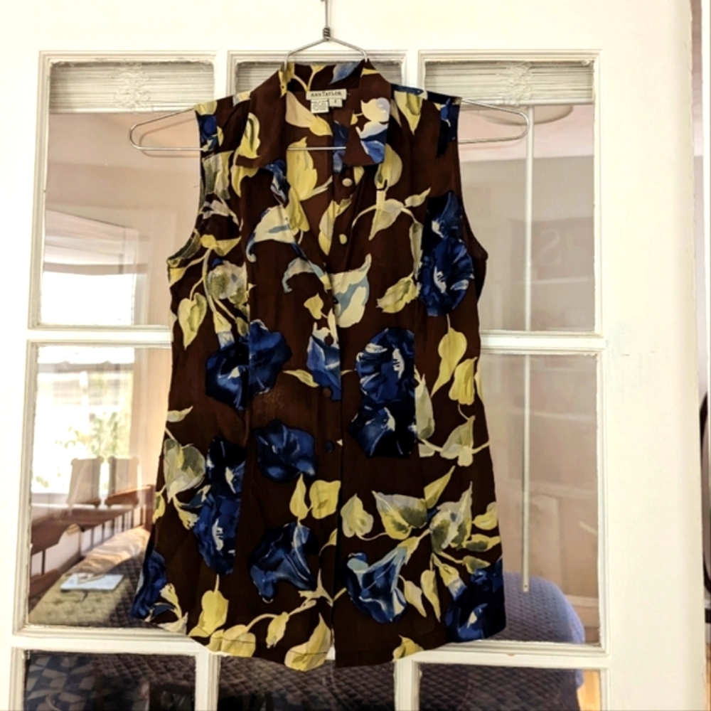 Silk Sleeveless Floral Print Button Down Ann Taylor Small Shirt